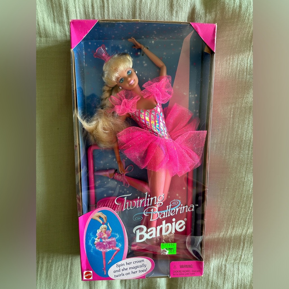 Barbie Twirling Ballerina from 1995 - Picture 6 of 6